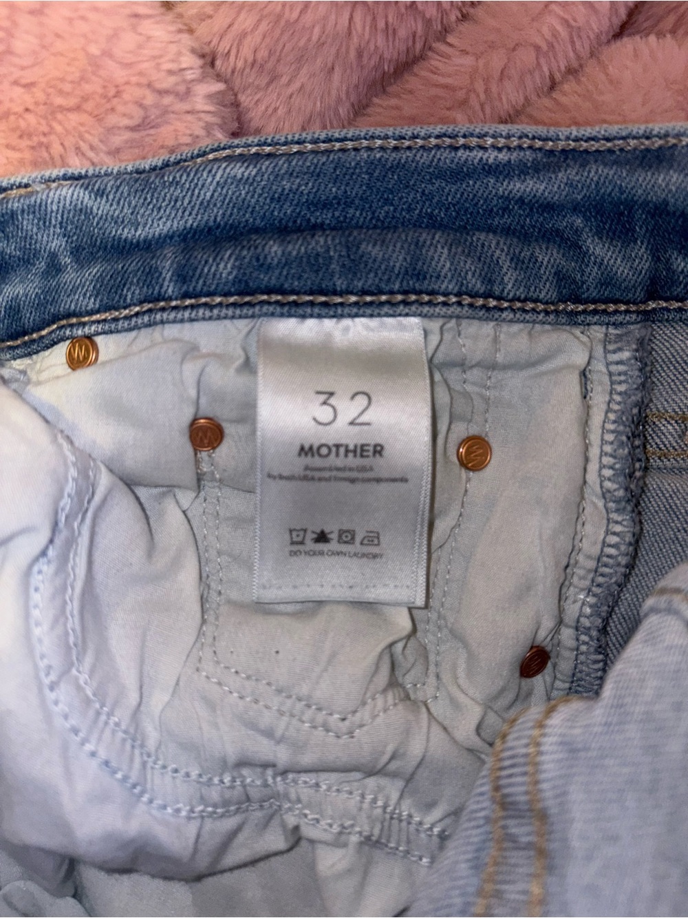 MOTHER Wide-Leg High-Rise Jeans in Medium Blue - Picture 3 of 3